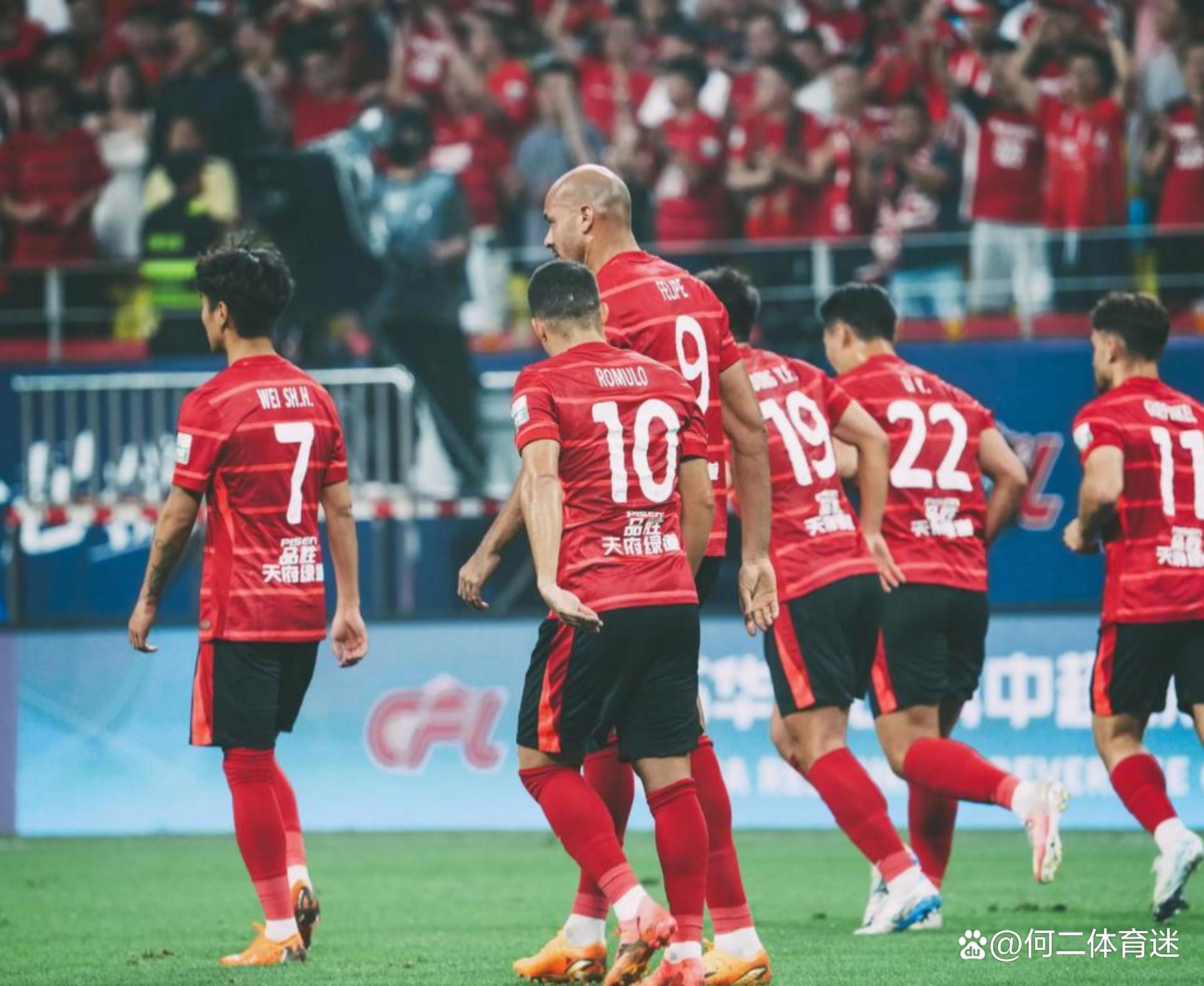 关于成都蓉城迎法国杯关键赛；今晚门线救险；赛场秩序良好；阵容厚度经受考验的信息