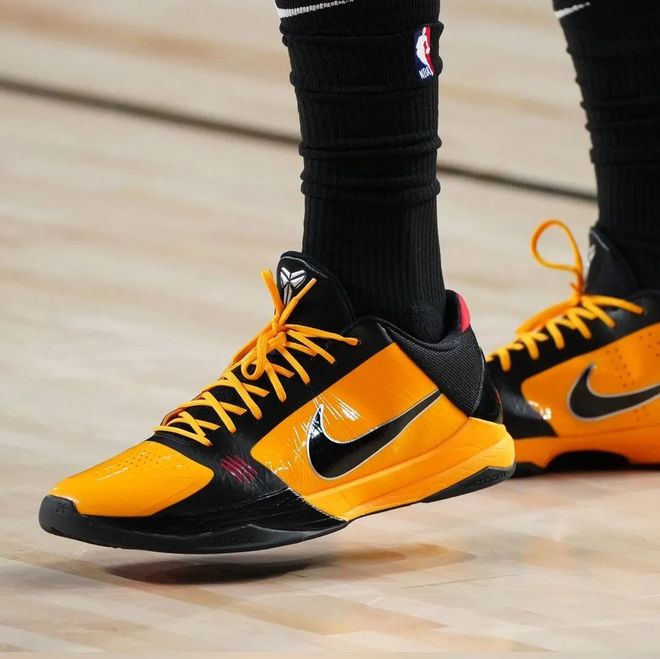 BOB体育包含底特律活塞训练开放日；今晚绝杀压哨引欢呼；全明星赛在即；细节决定成败的词条