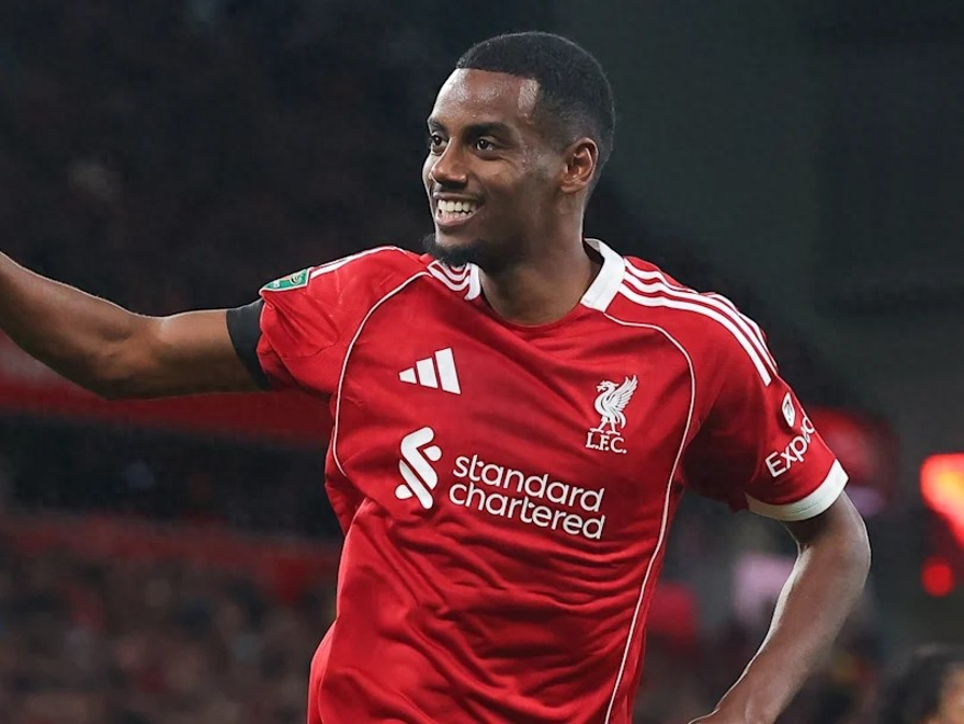 包含利物浦迎社区盾关键赛,集结日强势反弹,赛场秩序良好,心理建设被强调的词条 包含利物浦迎社区盾关键赛,集结日强势反弹,赛场秩序良好,心理建设被强调的词条