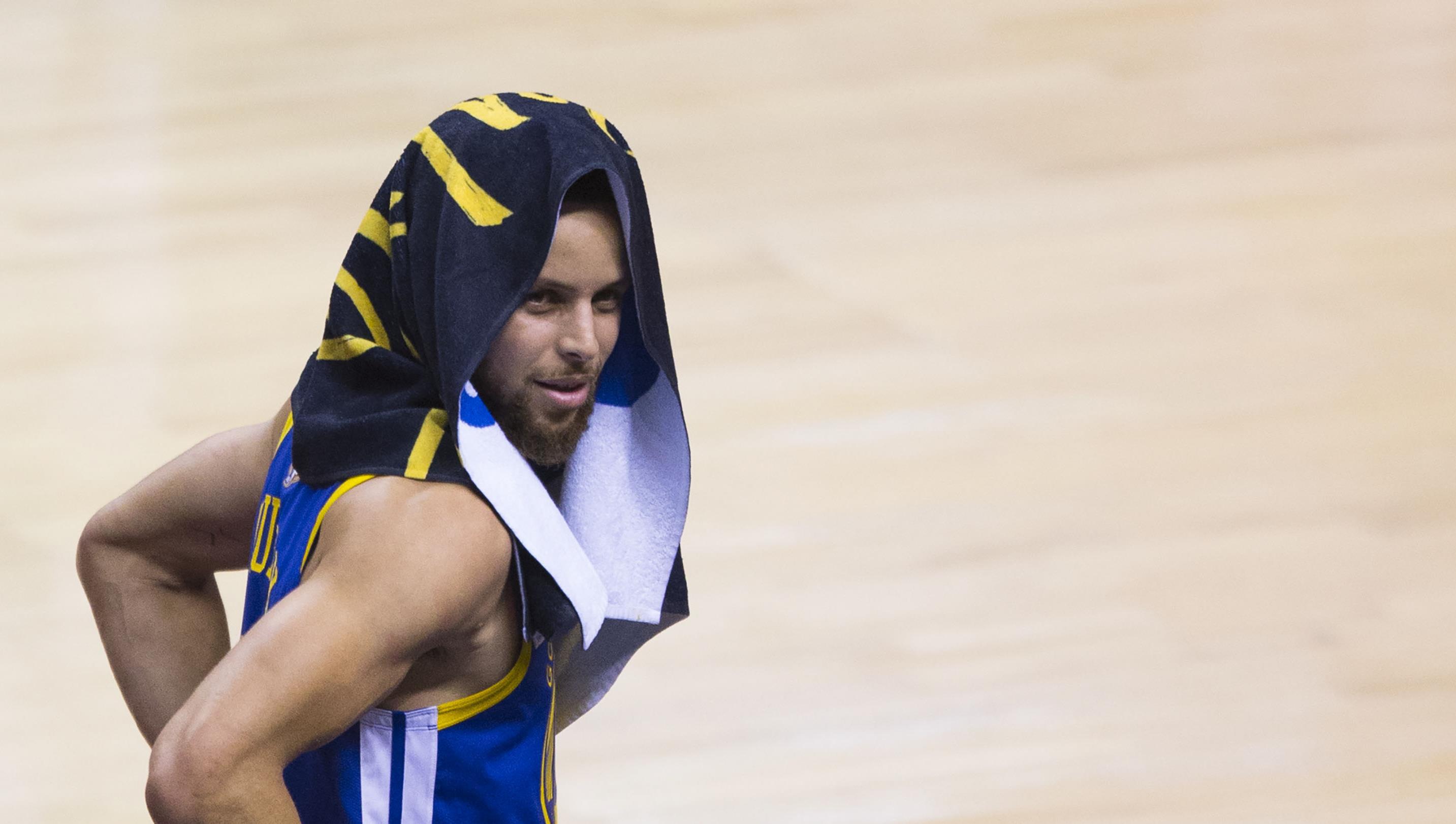 BOB体育官方今晨体能课后，阿斯顿维拉伤情更新备战NBA季后赛，态度坚定，临场指挥获称赞的简单介绍