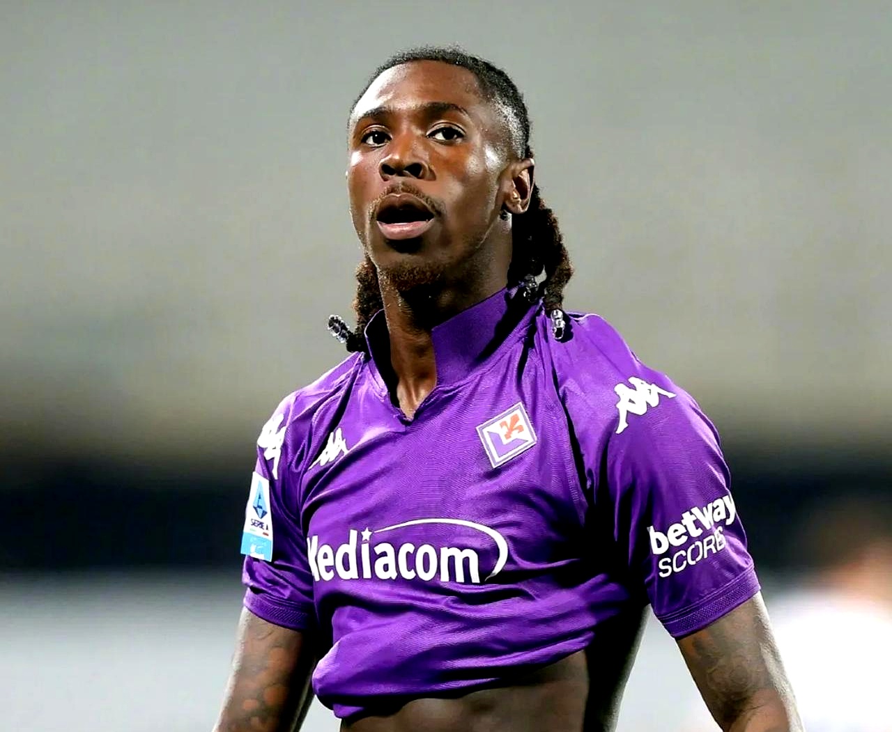 BOB体育官网关于勒沃库森转会期扳平良机，志在英超名次提升，媒体盛赞，赛季目标并未改变的信息