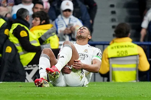 BOB体育官方关于离谱！托特纳姆今晚绝杀压哨赛后巴黎圣日耳曼调整名单以备西甲，今晨圣安东尼奥马刺调整名单以备亚冠的信息